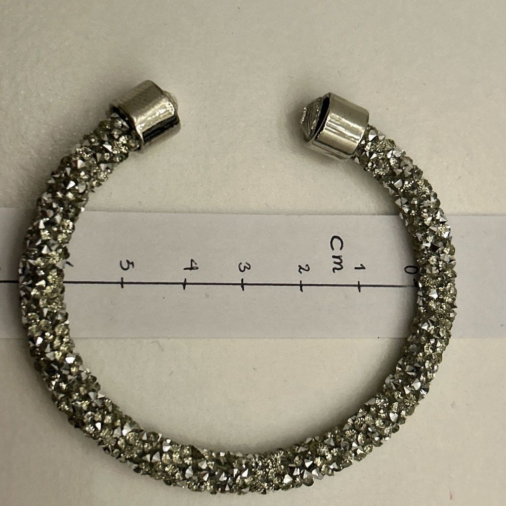 Bracelet - Picture 4 of 12